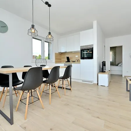 Teco - Moderne Mit Pool Und Meerblick * Trogir