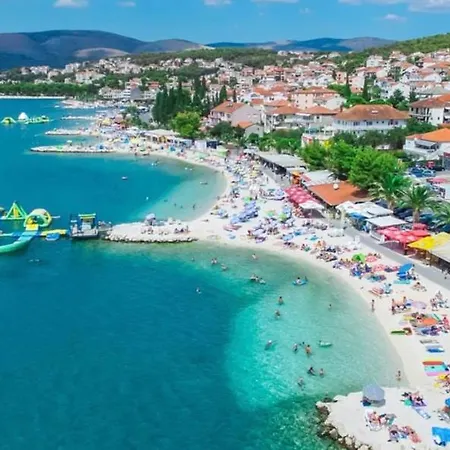 Teco - Moderne Mit Pool Und Meerblick Trogir