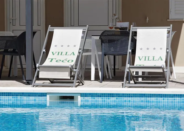 Teco - Moderne Mit Pool Und Meerblick Trogir