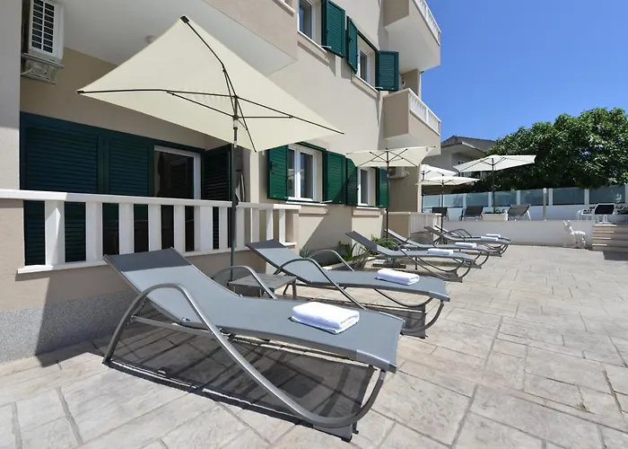 Teco - Moderne Mit Pool Und Meerblick * Trogir