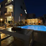 Appartamento Teco - Moderne Mit Pool Und Meerblick