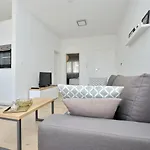 Appartamento Teco - Moderne Mit Pool Und Meerblick Traù