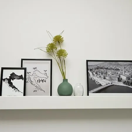 Teco - Moderne Mit Pool Und Meerblick * Τρογκίρ