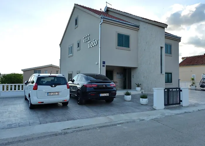 Διαμέρισμα Teco - Moderne Mit Pool Und Meerblick