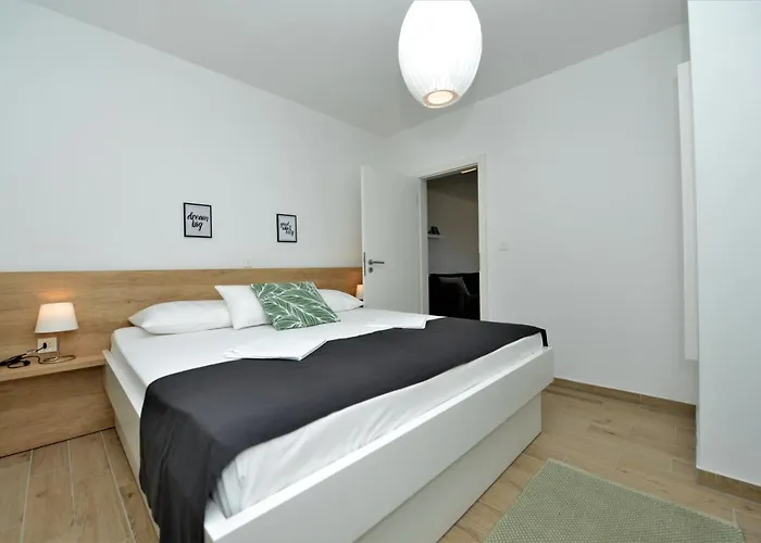 Διαμέρισμα Teco - Moderne Mit Pool Und Meerblick