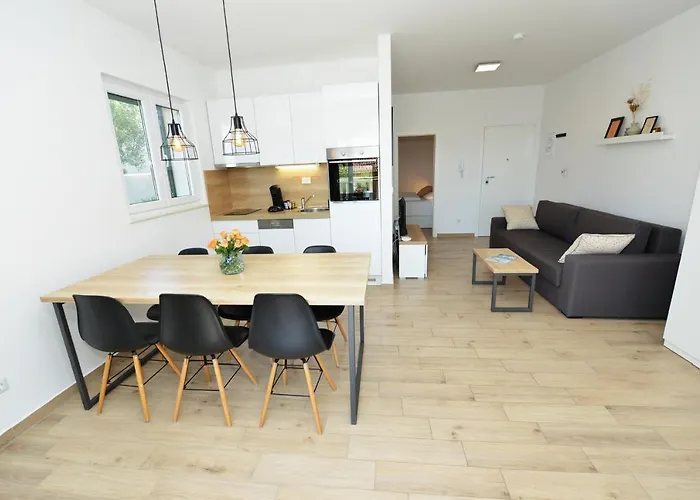 Teco - Moderne Mit Pool Und Meerblick Διαμέρισμα *