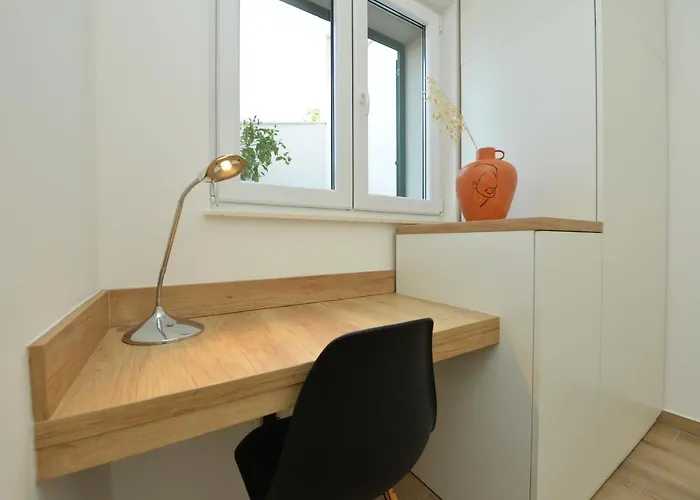 Teco - Moderne Mit Pool Und Meerblick Lägenhet