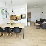 Teco - Moderne Mit Pool Und Meerblick Apartment *