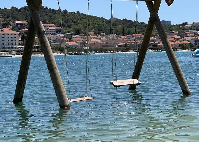 Teco - Moderne Mit Pool Und Meerblick Apartamento Trogir